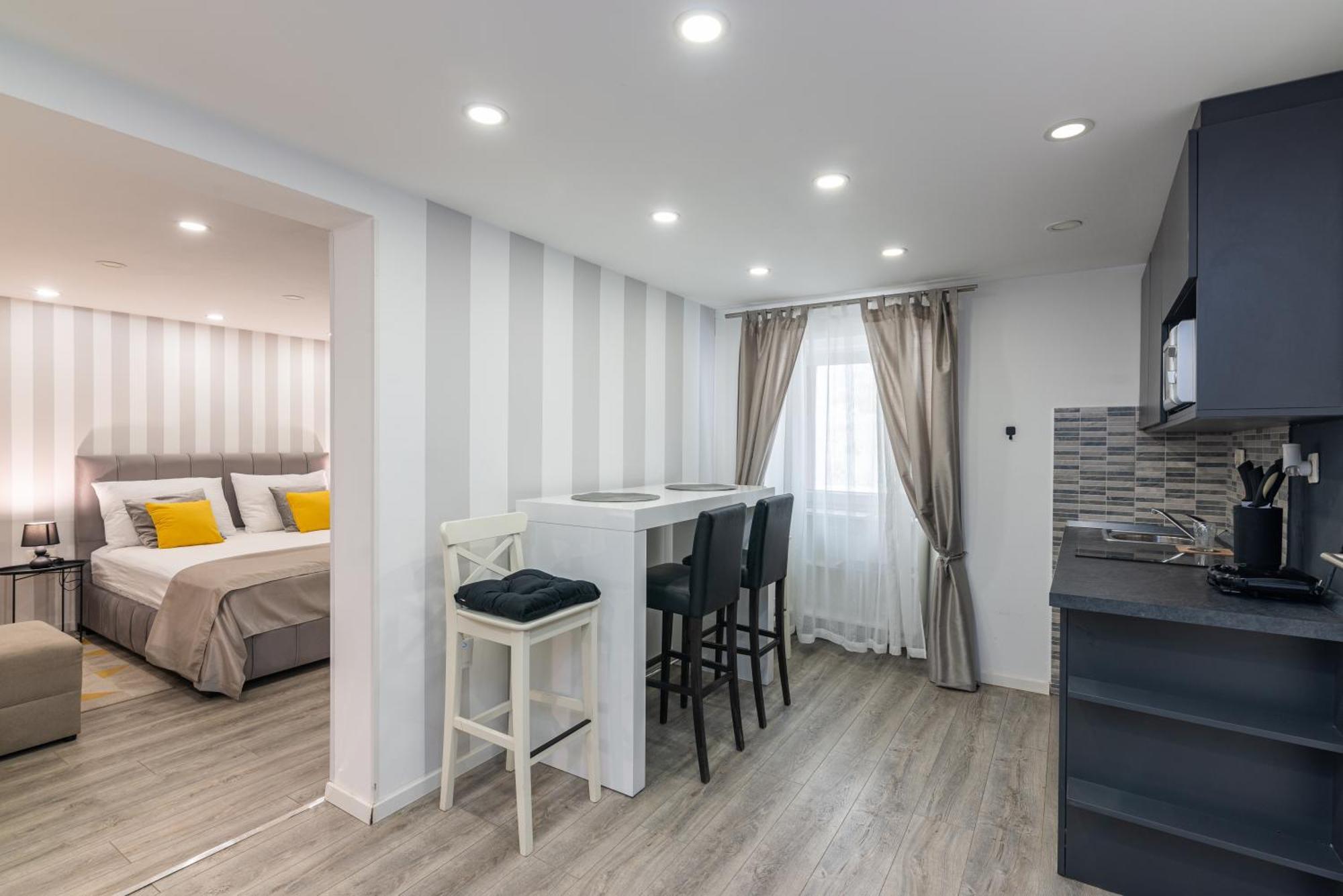 Small, Sweet & Cosy Apartments 里耶卡 外观 照片