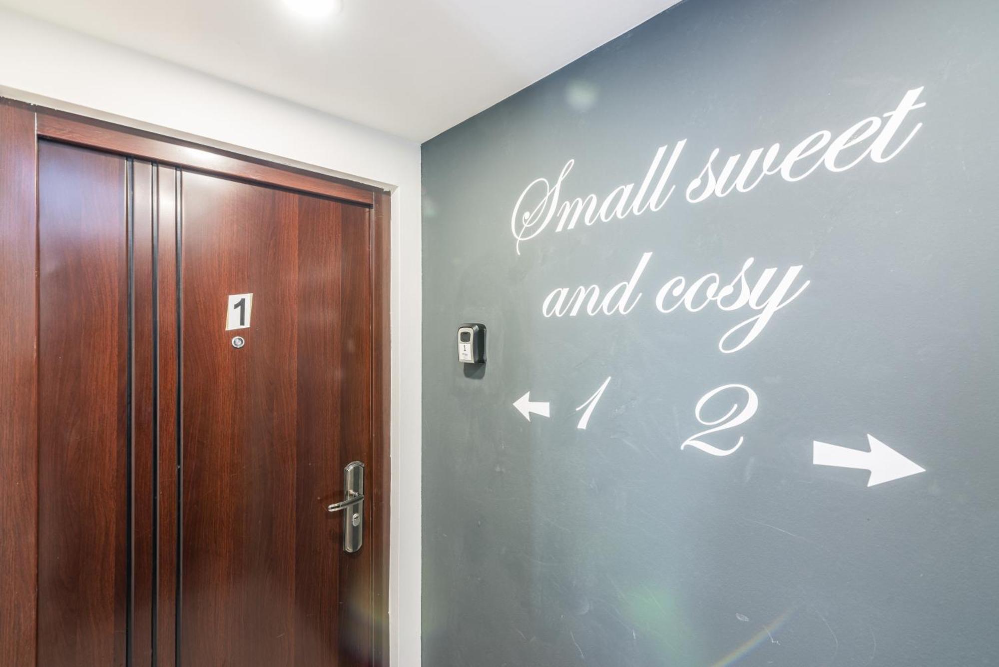 Small, Sweet & Cosy Apartments 里耶卡 外观 照片
